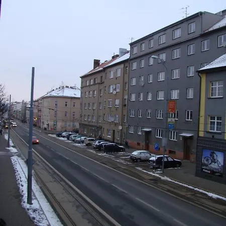 Slovanska